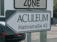 logo-werbetechnik-tschasche-muehlheim-hinweisschilder-orientierungsschilder-P1010097