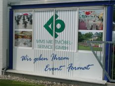 logo-werbetechnik-tschasche-muehlheim-schaufenster-fassadenbeschriftung-P1010166
