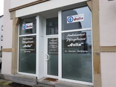 logo-werbetechnik-tschasche-muehlheim-schaufenster-fassadenbeschriftung-P1100818
