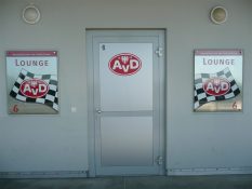 logo-werbetechnik-tschasche-muehlheim-tuerschilder-P1010211