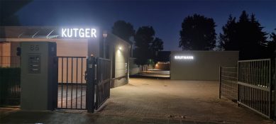 web-logo-werbetechnik-tschasche-muehlheim-leuchtreklame-einzelbuchstaben-p8-p11027170