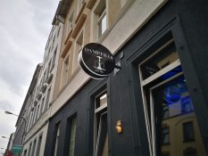 web-logo-werbetechnik-tschasche-muehlheim-leuchtreklame-leuchtkaesten-durchgesteckte-buchstaben-20190901-172249