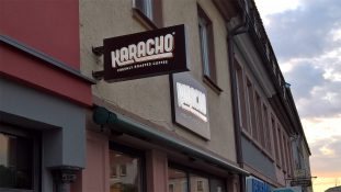 web-logo-werbetechnik-tschasche-muehlheim-leuchtreklame-leuchtkaesten-durchgesteckte-buchstaben-wp-20170824-19-58-54-rich