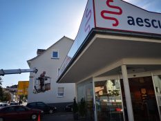 web-logo-werbetechnik-tschasche-muehlheim-leuchtreklame-leuchtkaesten-hauben-scheiben-20190704-175626