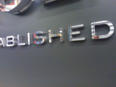 web-logo-werbetechnik-tschasche-muehlheim-leuchtreklame-unbeleuchtete-buchstaben-wp-001858