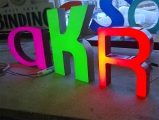 web-logo-werbetechnik-tschasche-muehlheim-leuchtreklame-vollacrylbuchstaben-17122010532