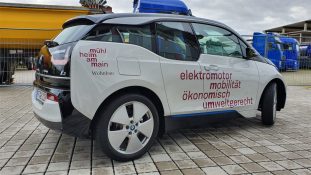 logo-werbetechnik-tschasche-muehlheim-fahrzeugbeschriftung-P1101547