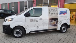 logo-werbetechnik-tschasche-muehlheim-fahrzeugbeschriftung-P1101989